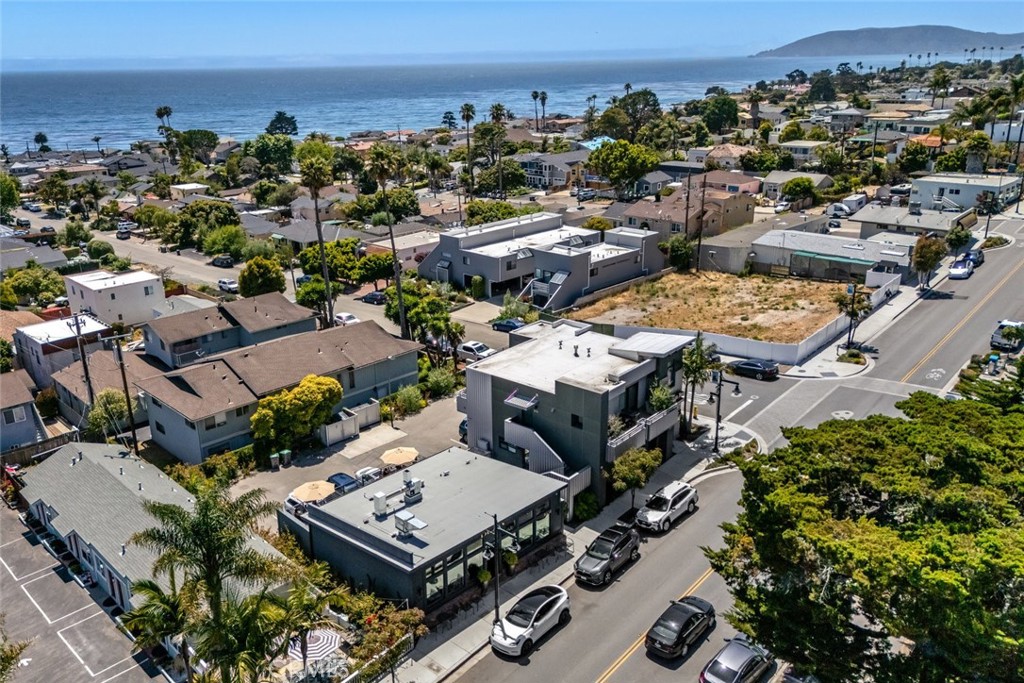 120 Montecito Avenue 4