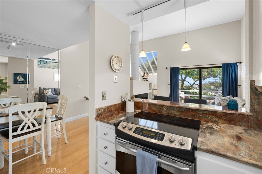 120 Montecito Avenue 4