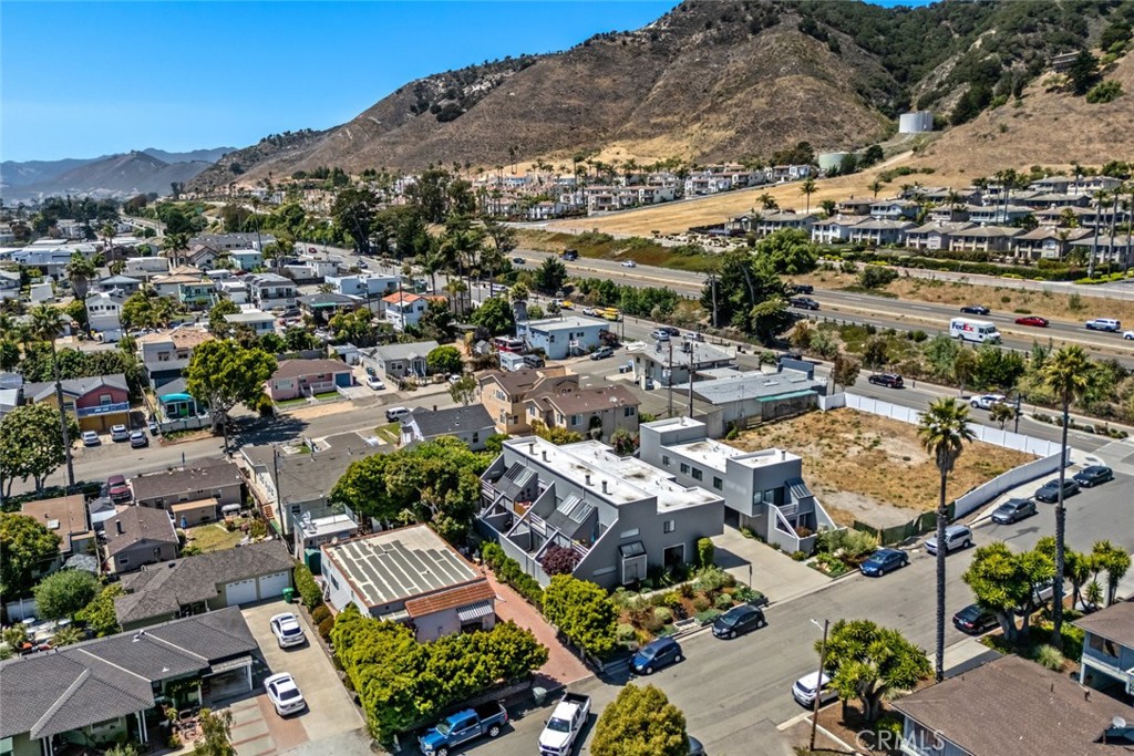 120 Montecito Avenue 4