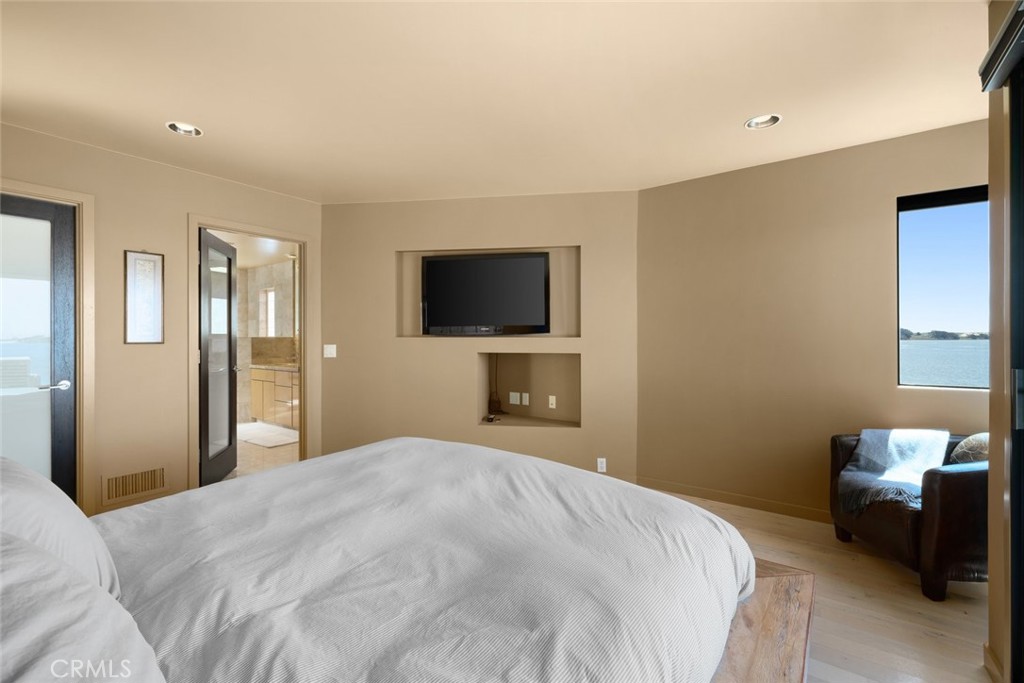 1179 Pasadena Drive