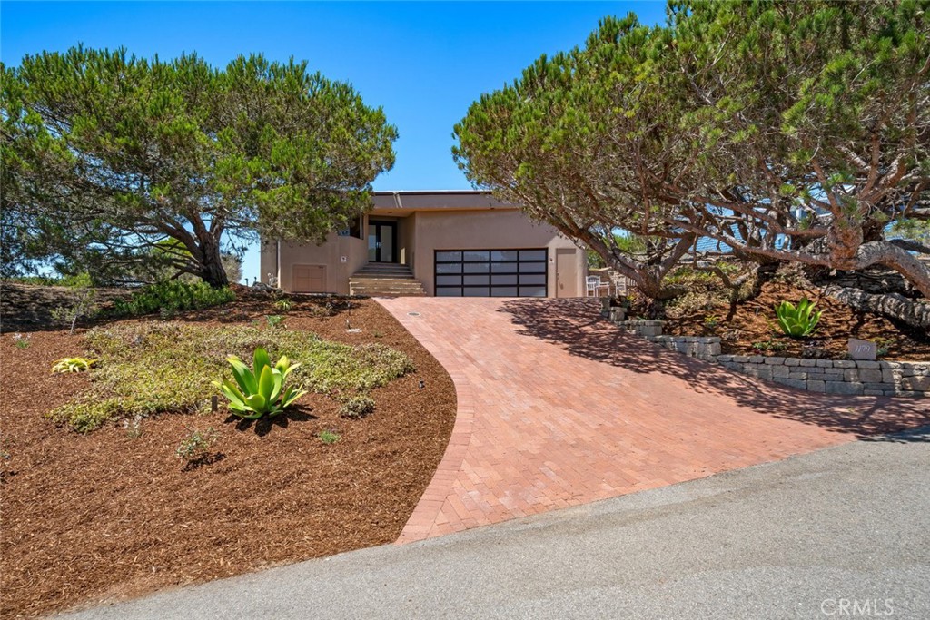 1179 Pasadena Drive