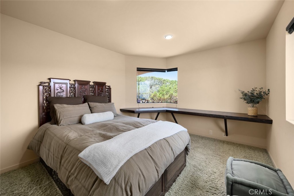 1179 Pasadena Drive