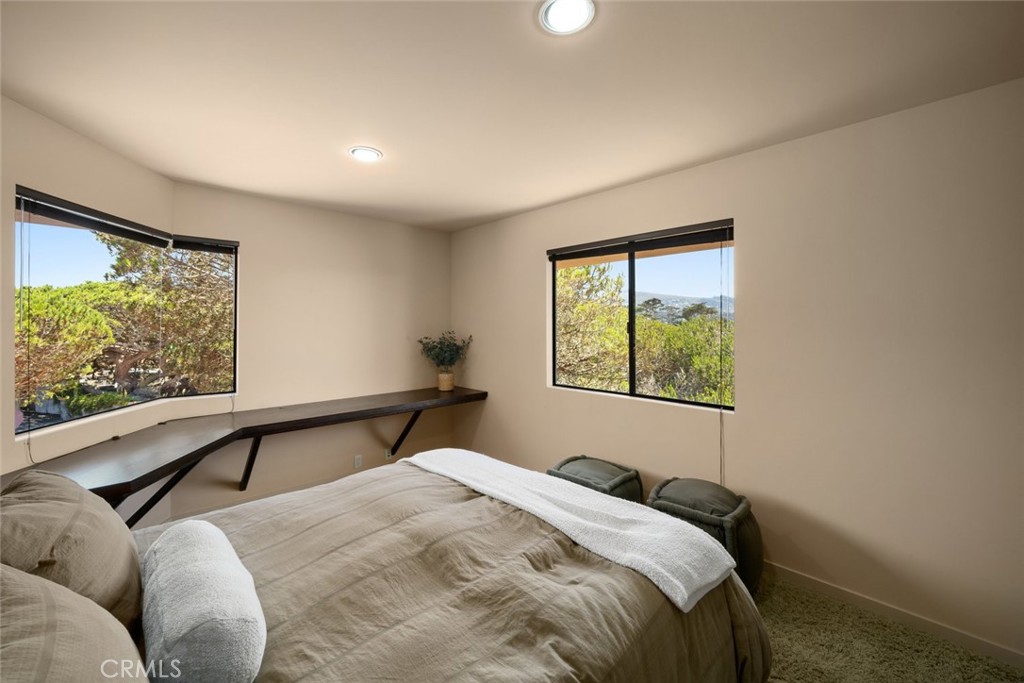1179 Pasadena Drive