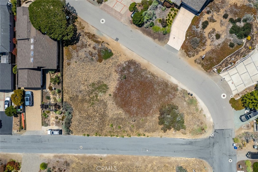 1120 Pasadena Drive