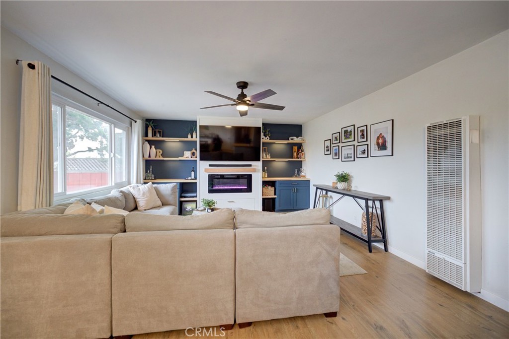 1559 Seabright Avenue