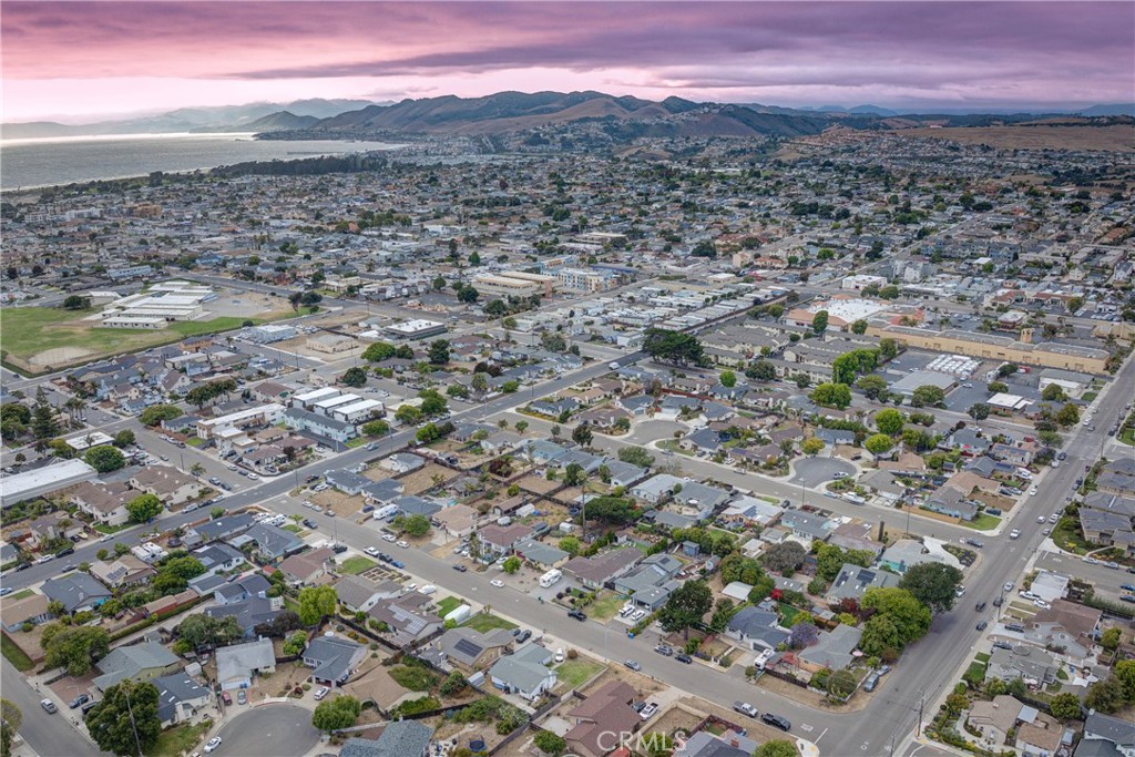 1559 Seabright Avenue