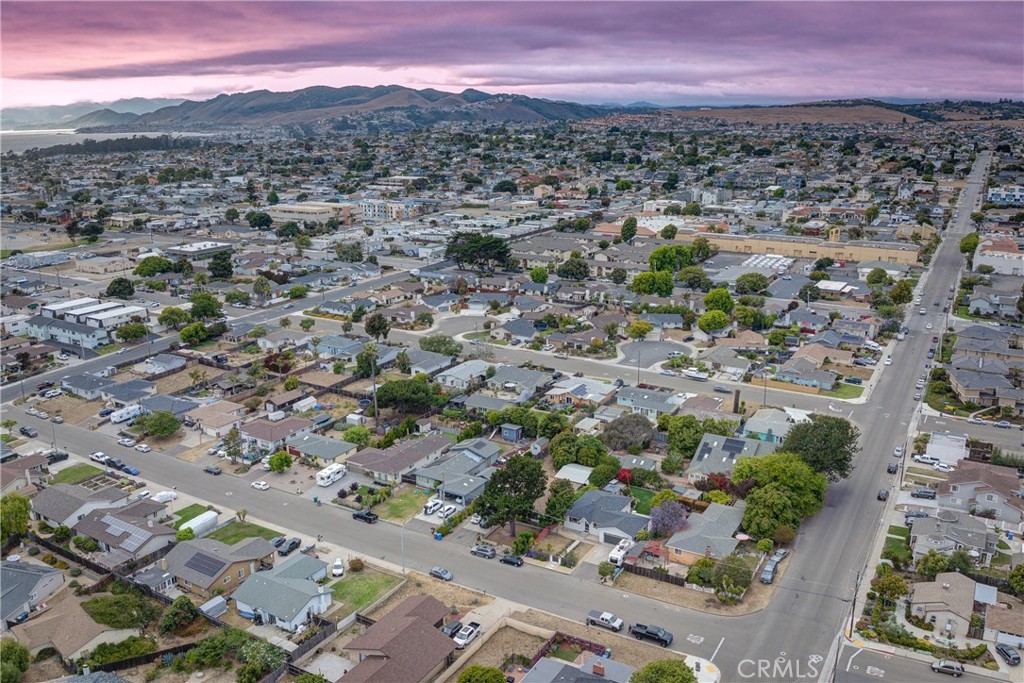 1559 Seabright Avenue