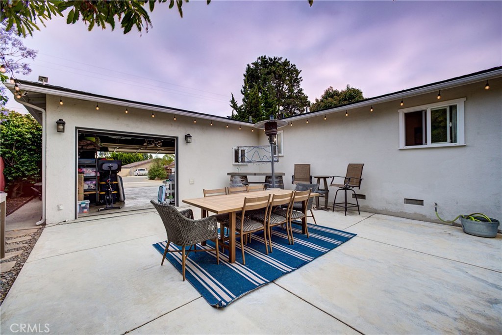 1559 Seabright Avenue