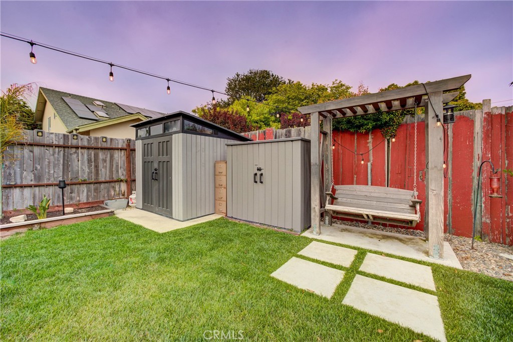 1559 Seabright Avenue