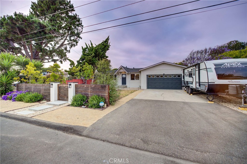 1559 Seabright Avenue