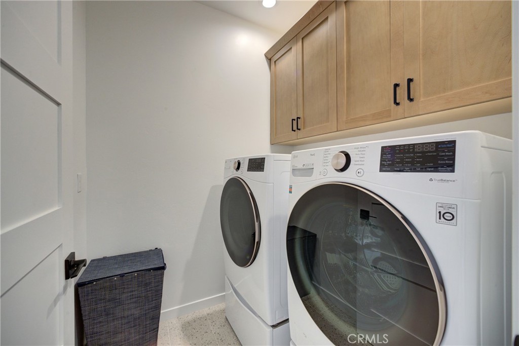 1408 Bantam Court 2