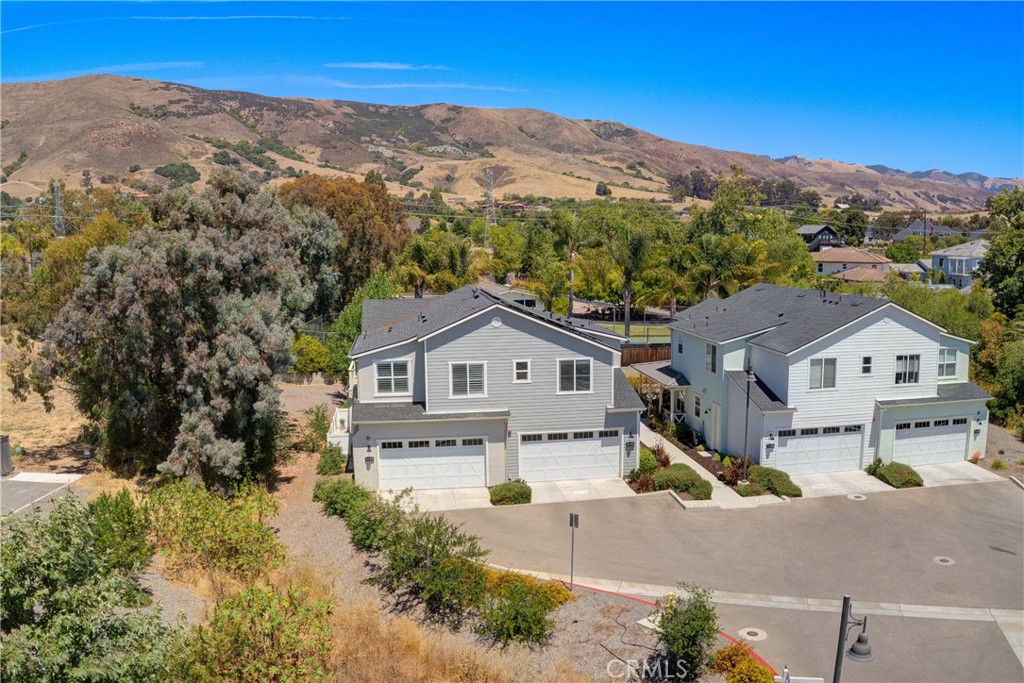 1408 Bantam Court 2