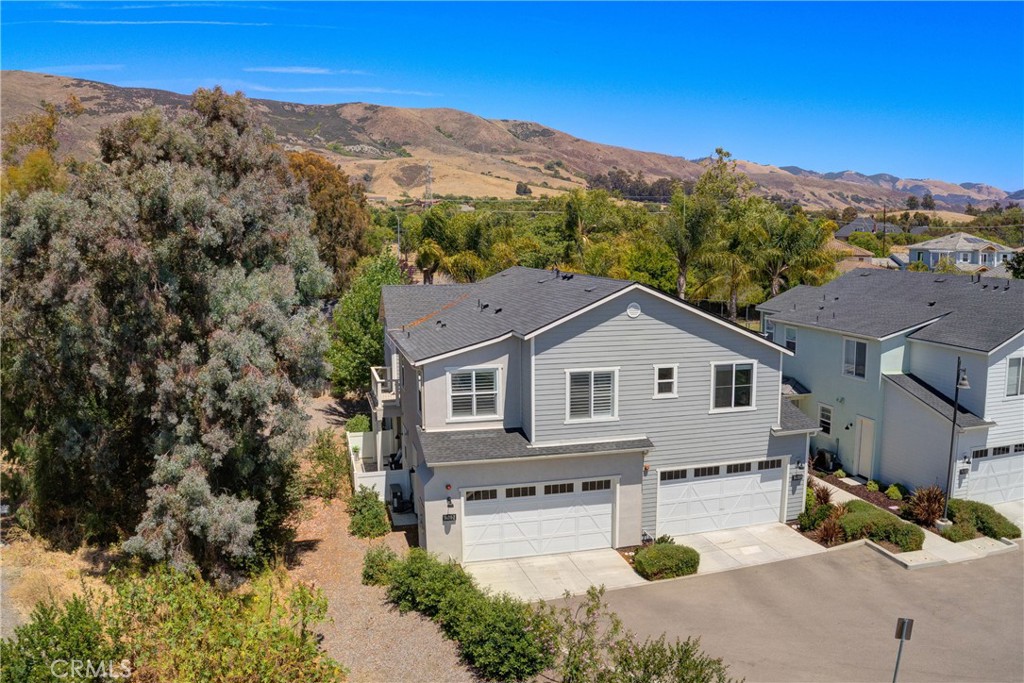 1408 Bantam Court 2