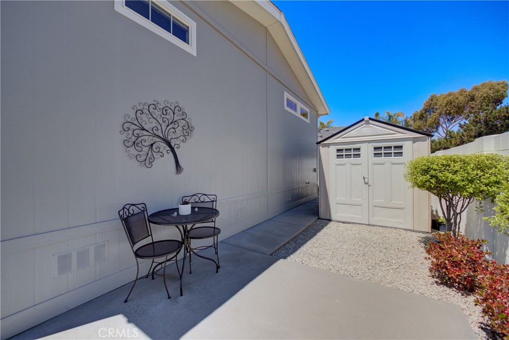 201 Five Cities Drive 66