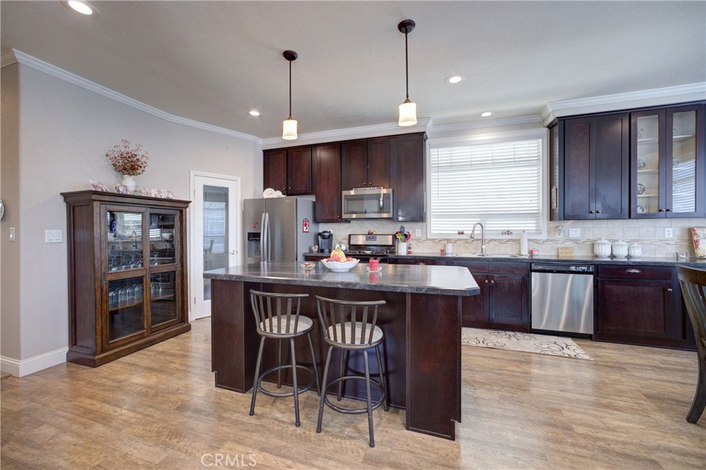 201 Five Cities Drive 66