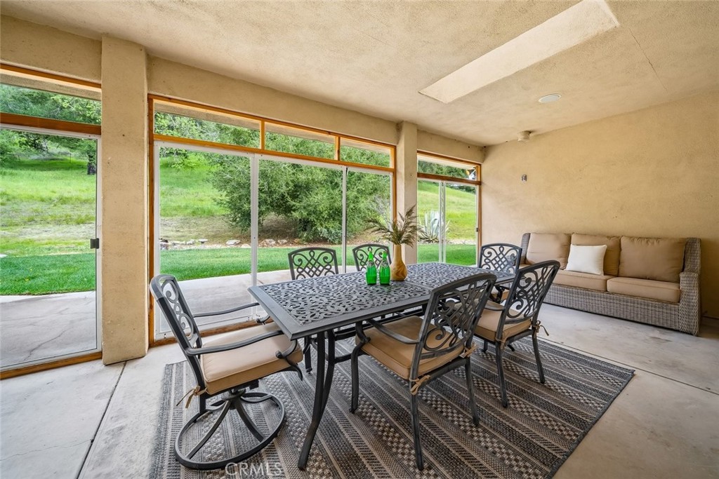 1825 Hi Mountain