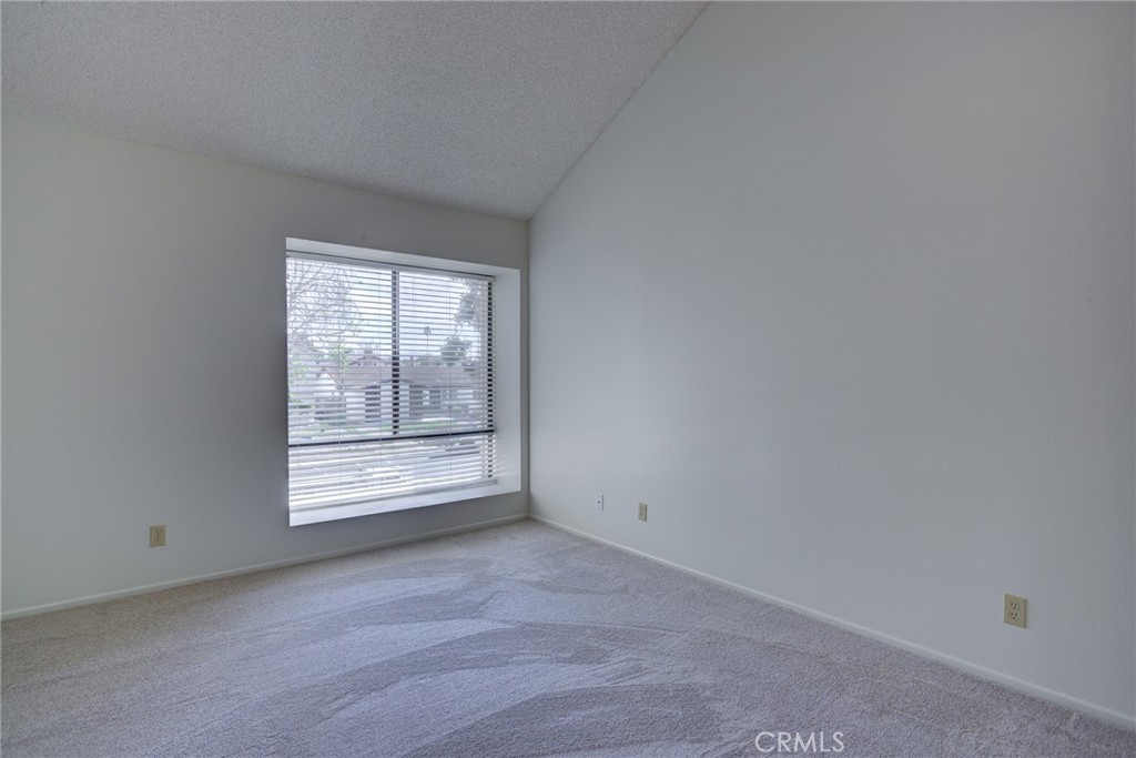 1220 Cobblestone Lane