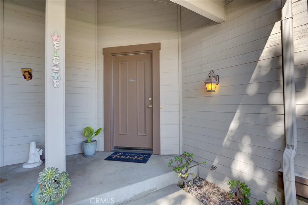 1220 Cobblestone Lane