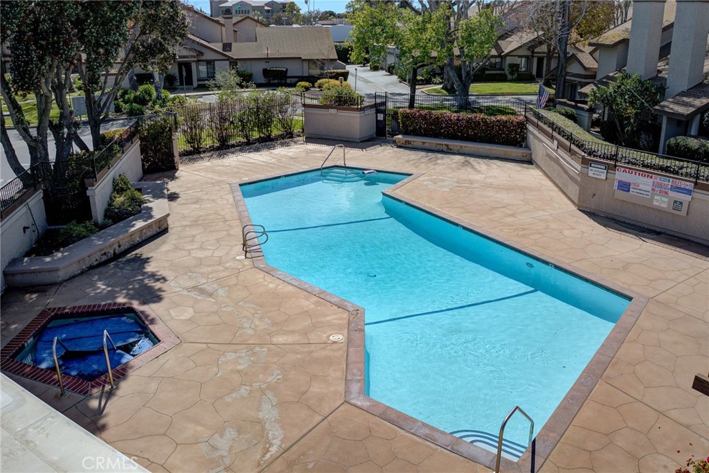 1220 Cobblestone Lane