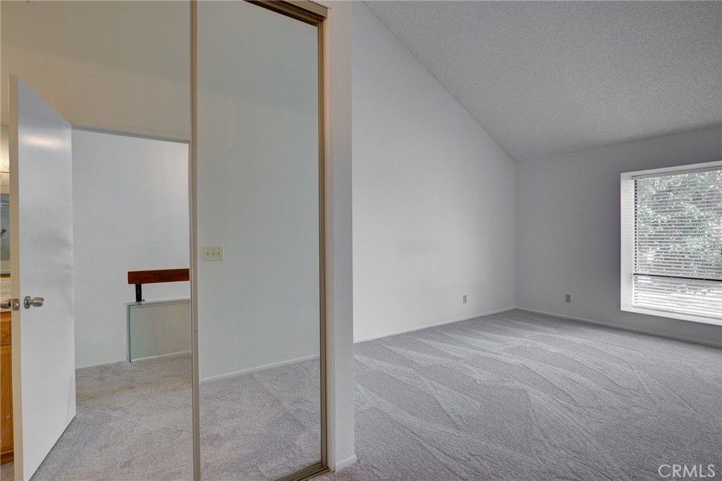 1220 Cobblestone Lane