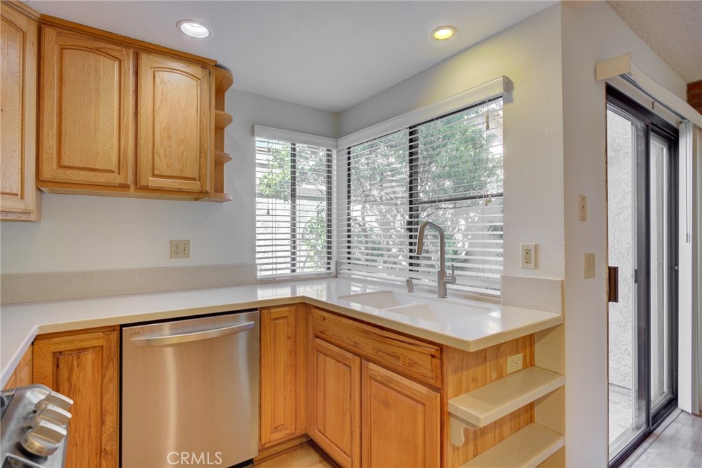 1220 Cobblestone Lane