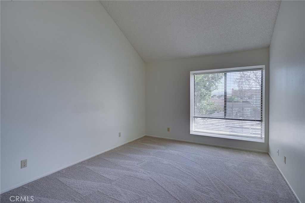 1220 Cobblestone Lane