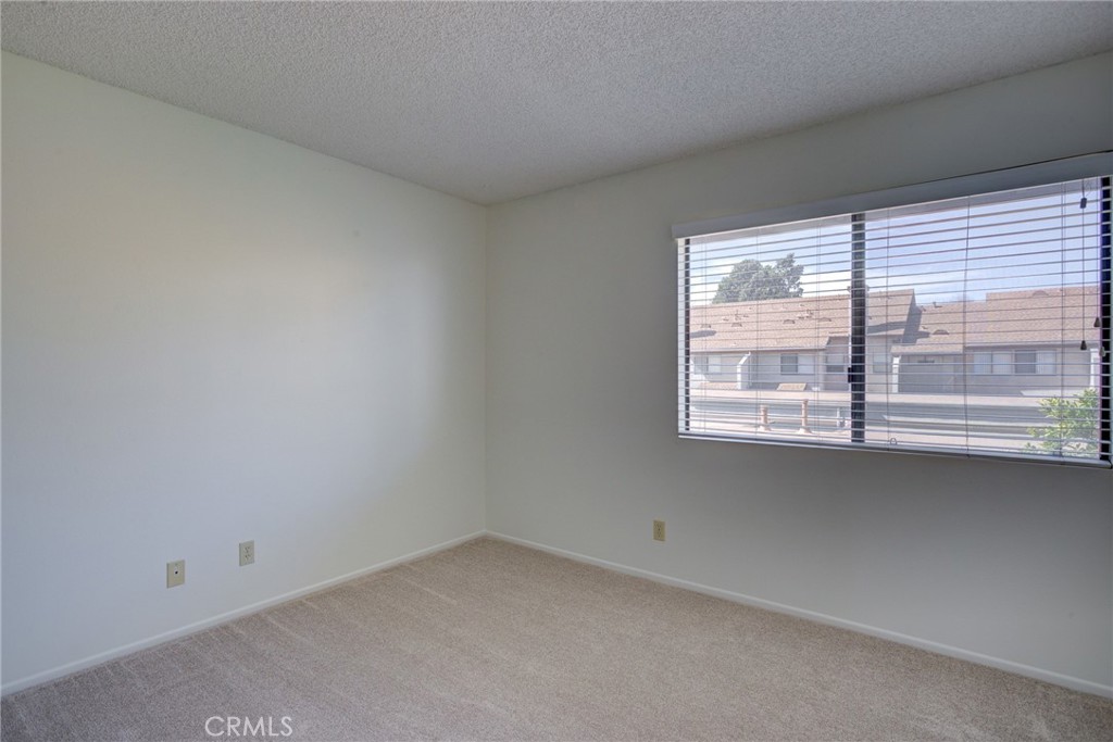 1220 Cobblestone Lane