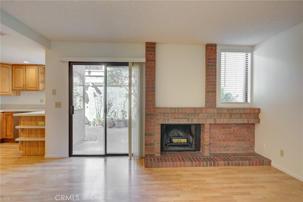 1220 Cobblestone Lane