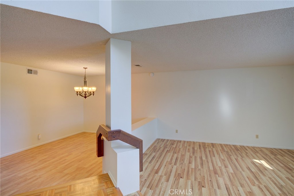 1220 Cobblestone Lane