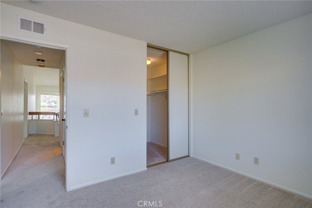 1220 Cobblestone Lane