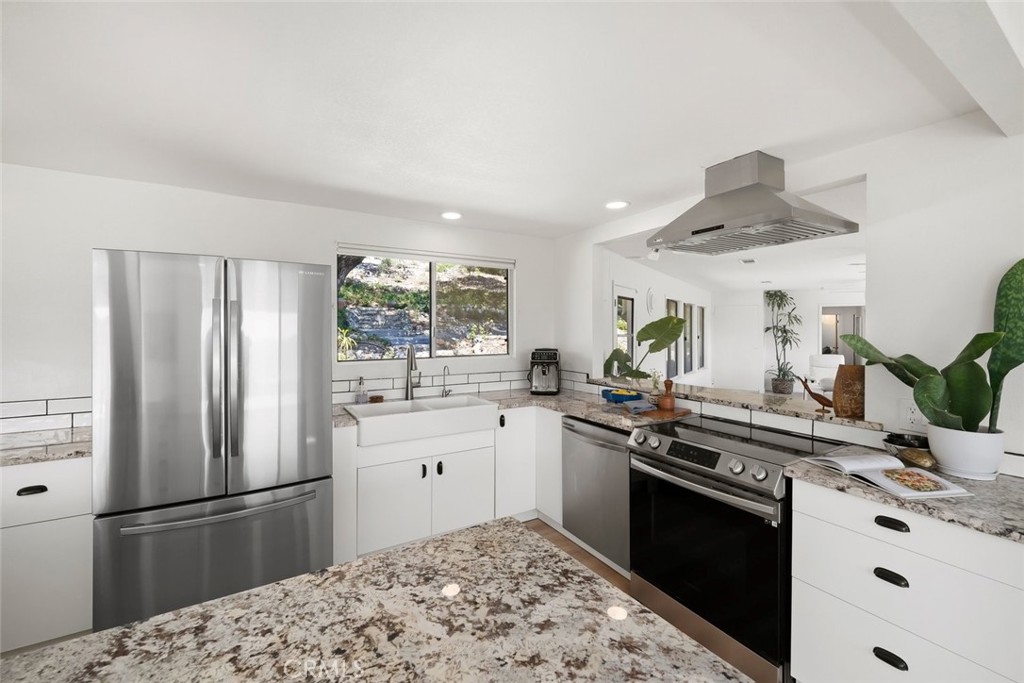 9954 Wildflower Road