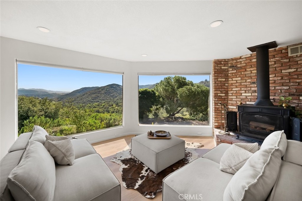 9954 Wildflower Road