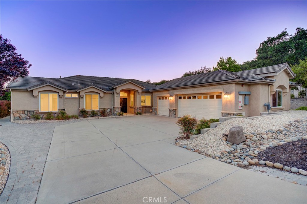 637 Rosemary Court