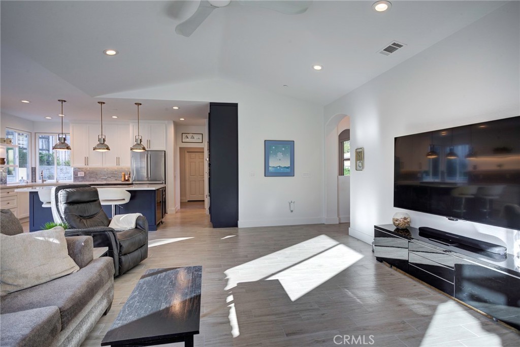 637 Rosemary Court