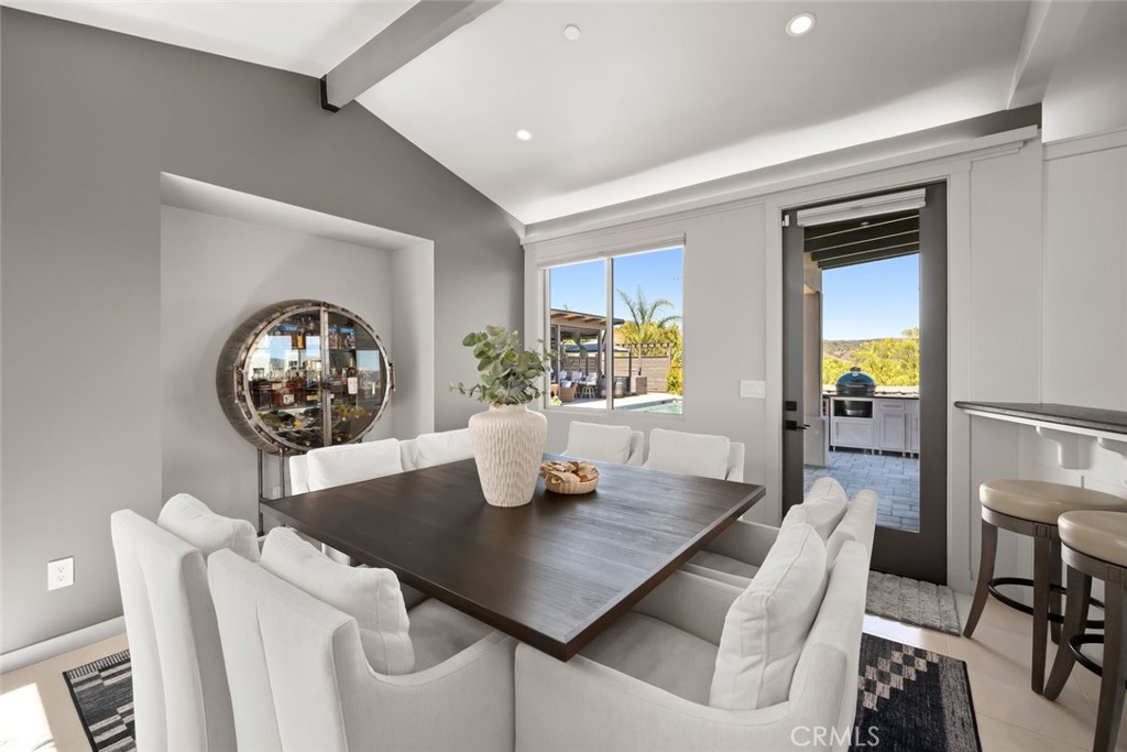 850 Bassi Dr.
