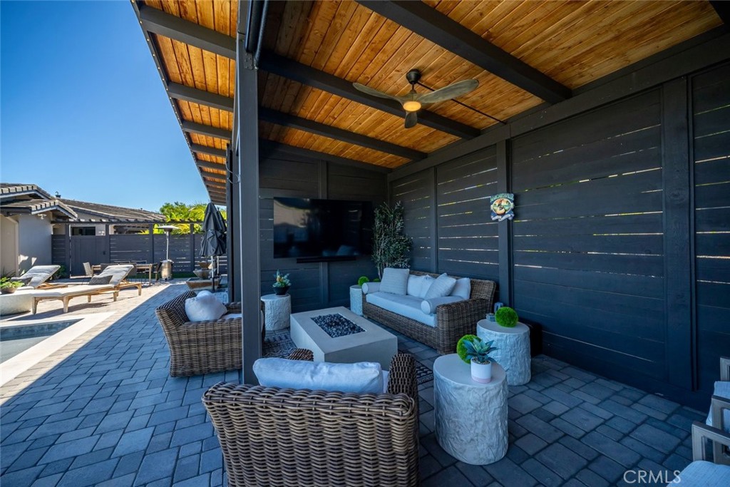 850 Bassi Dr.