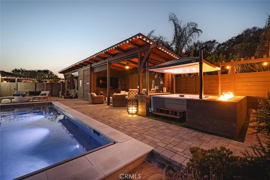 850 Bassi Dr.
