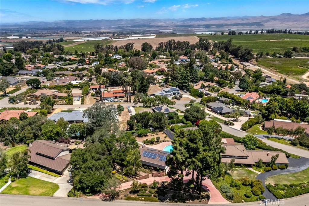 2355 Lake Marie Drive