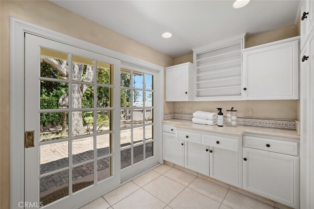 2355 Lake Marie Drive