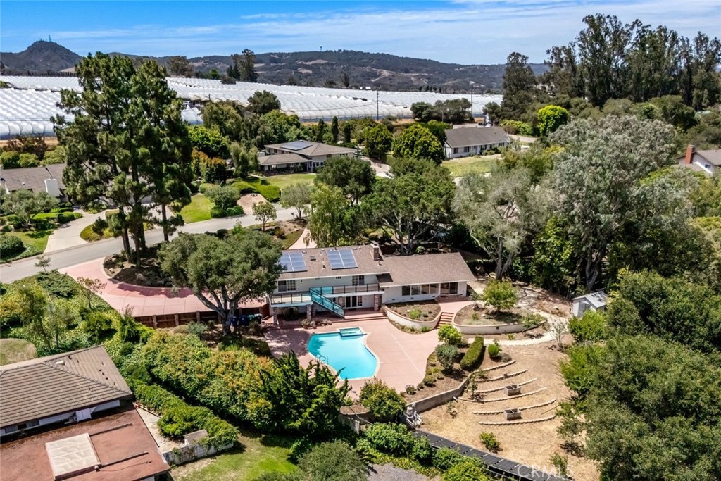 2355 Lake Marie Drive