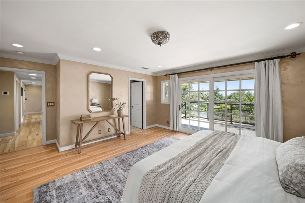 2355 Lake Marie Drive