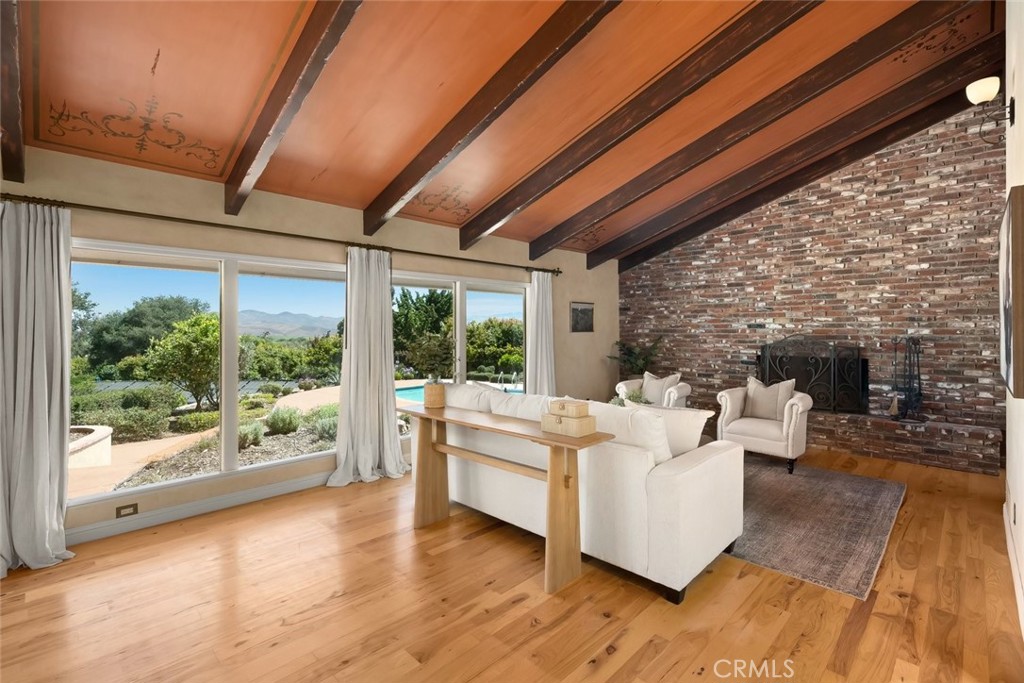 2355 Lake Marie Drive