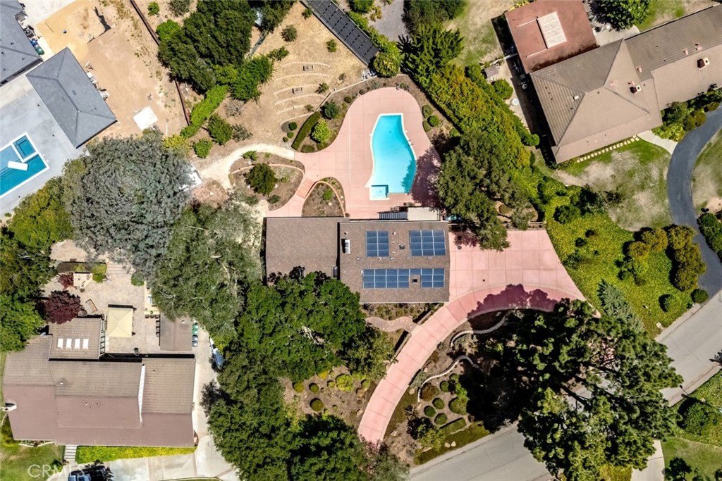2355 Lake Marie Drive
