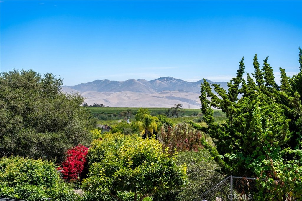 2355 Lake Marie Drive