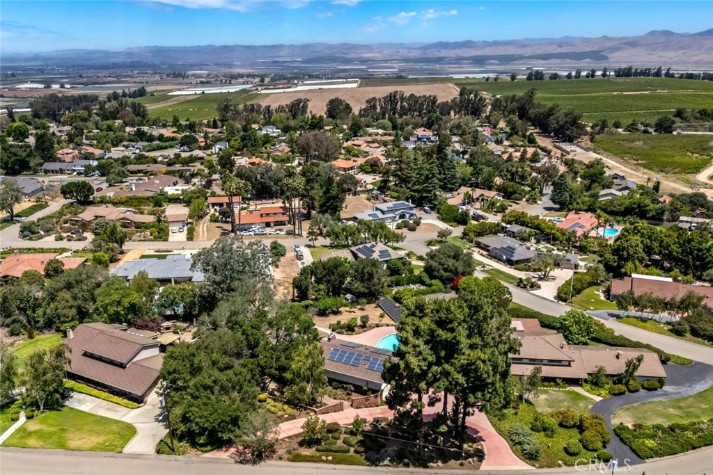 2355 Lake Marie Drive