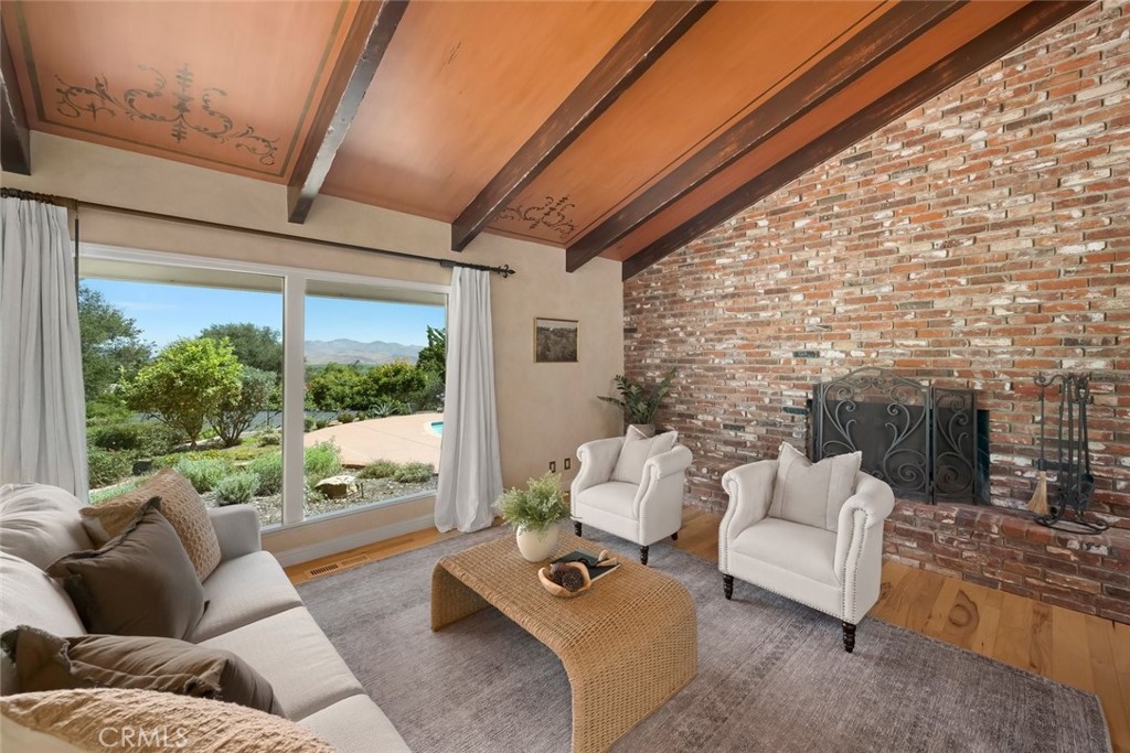 2355 Lake Marie Drive