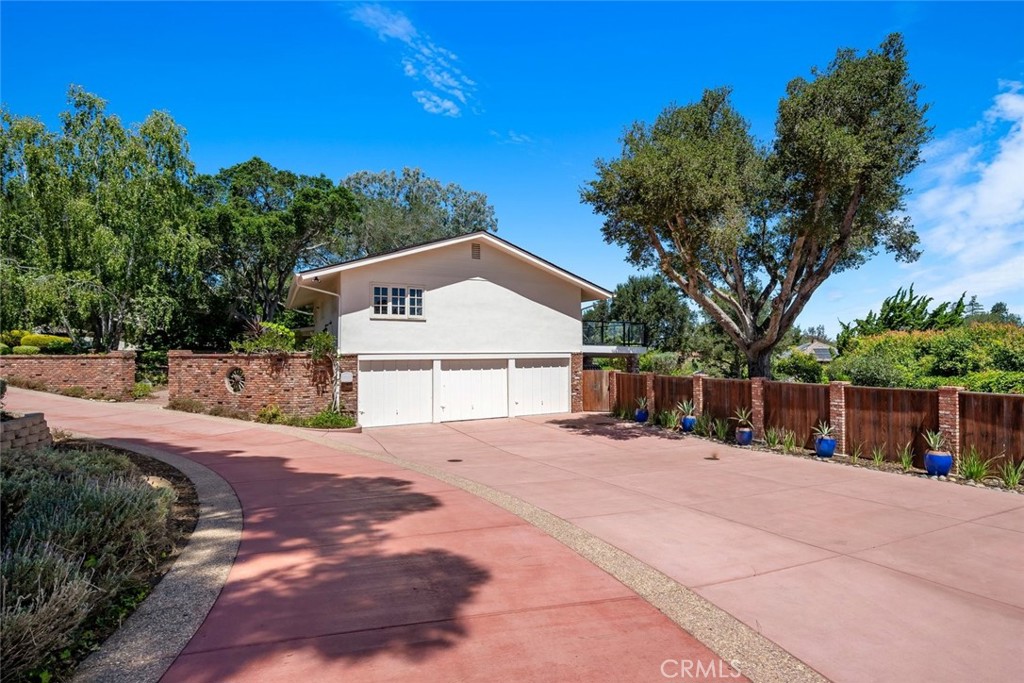 2355 Lake Marie Drive