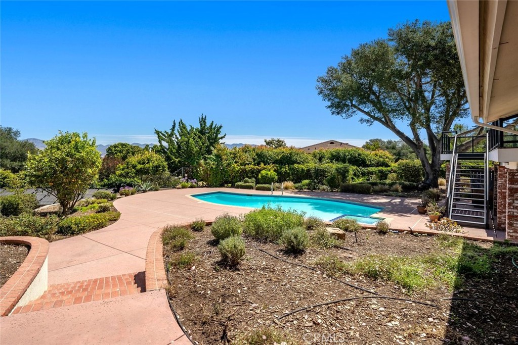 2355 Lake Marie Drive