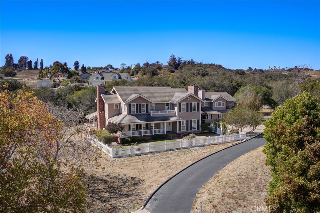 1403 Noyes Road