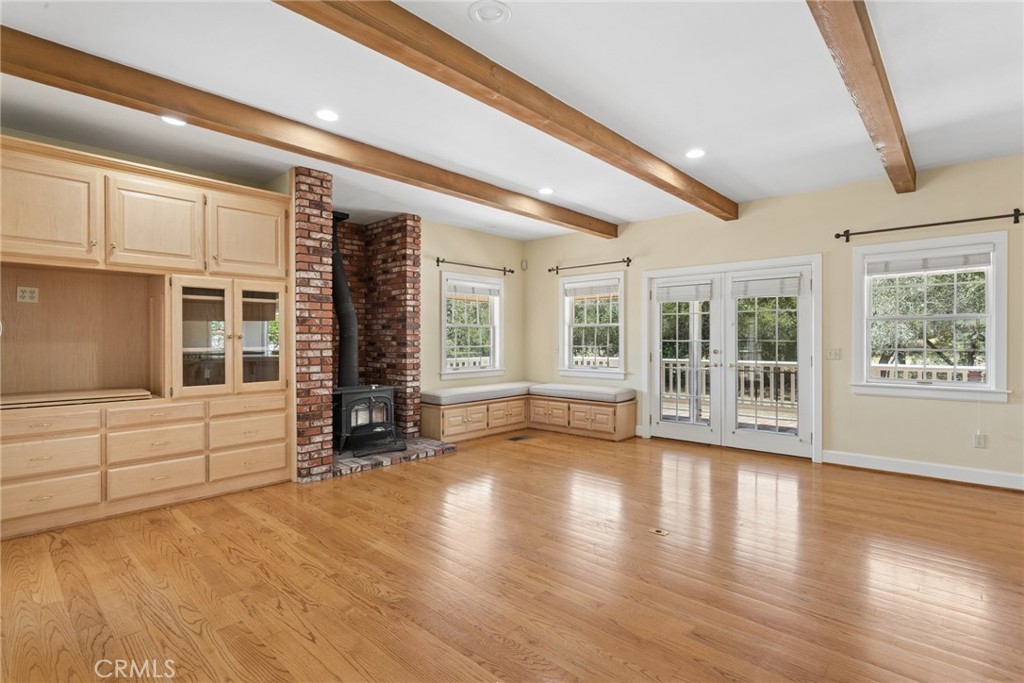 1403 Noyes Road